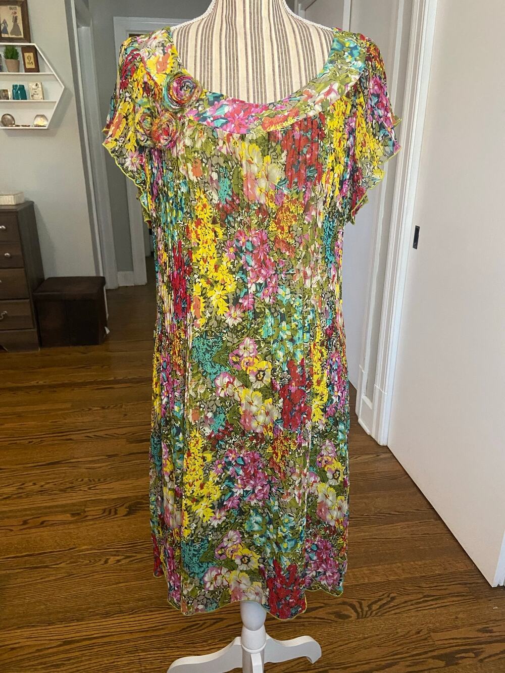 Madison Leigh olive multi print  pleated chiffon dress w/ flutter sleeves